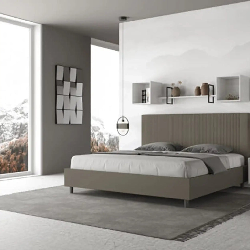 Letto matrimoniale king size con rete imbottito 200x200 similpelle cappuccino Goya