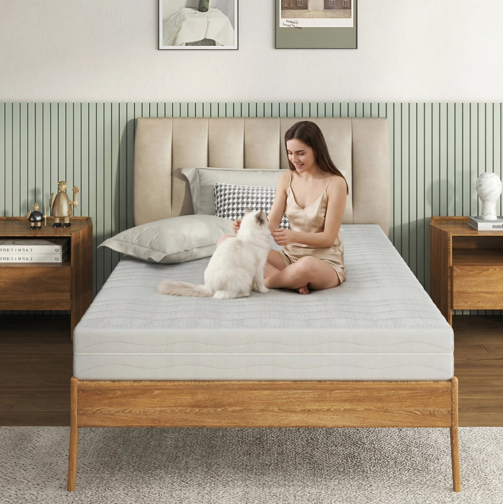 Materasso ULEVR in memory foam arrotolato sottovuoto, bianco