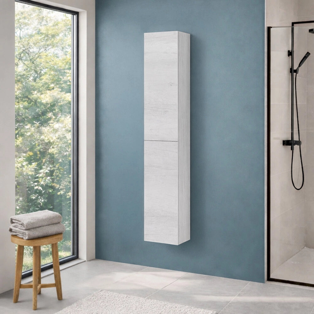 Colonna bagno sospesa 30x160 cm in quercia bianca con quattro mensole e due ante push-pull Leda