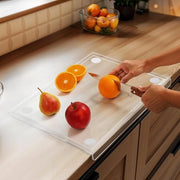 Piastra di Taglio Acrilica - Piastra di Taglio per Cucina - Antiscivolo - Transparente - 33 x 42,5 cm - Adatta per Cucina - Piastra di Taglio con Bordo - Piastra di Taglio - Piastra di Taglio per Cucina con Anti-sciolo