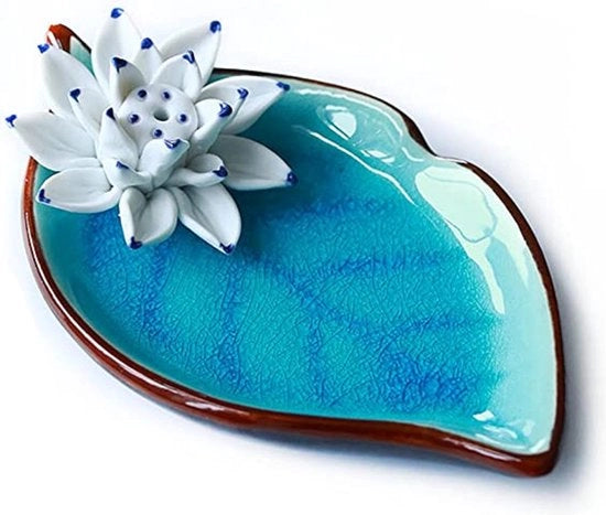 Vaso di Incenso in Ceramica con Fiori di Loto - Brandiera Artigianale Decorativa - Piatto di Porcellana con Asse da Incenso