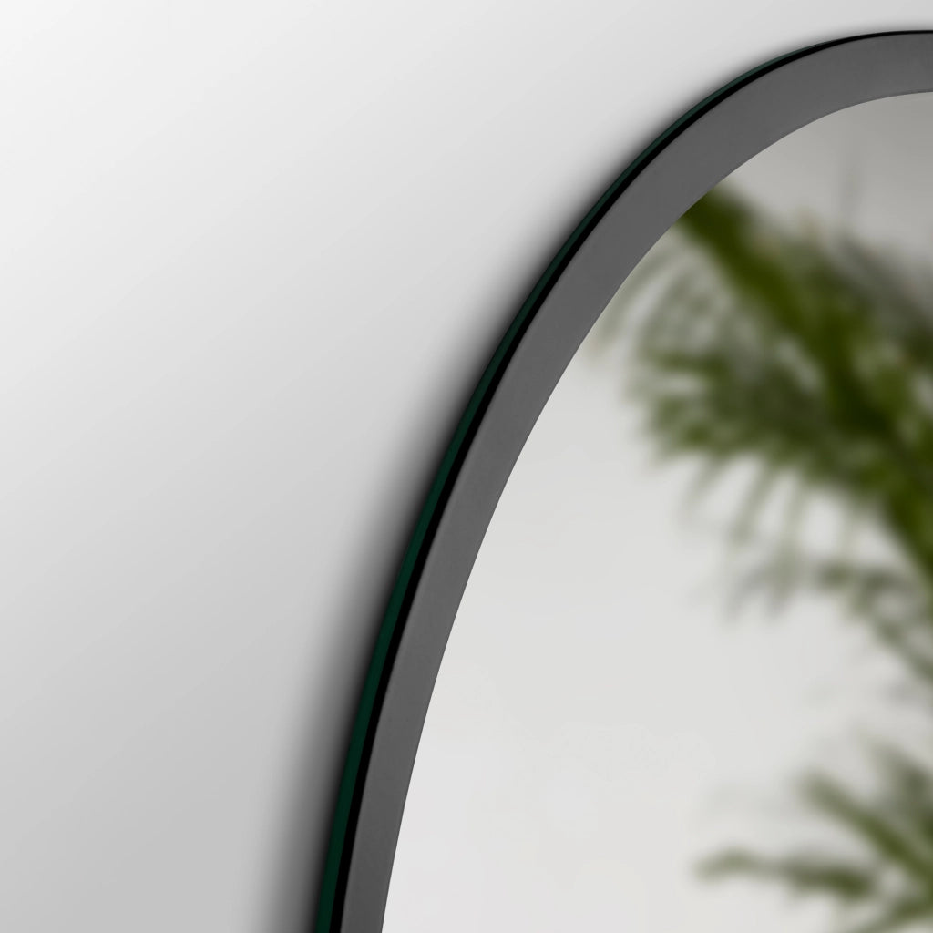 Emuca Specchio Cepheus con illuminazione LED decorativa e cornice nera, tondo rettangolare 600 x 800 mm, 12 W, Alluminio e Vetro, 1 u.