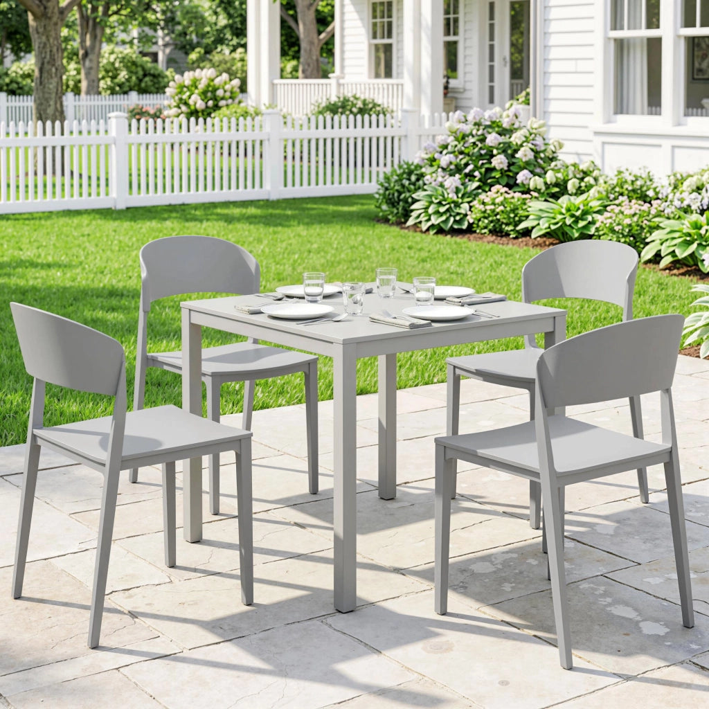 Set 4 Sedie da Giardino Impilabili Struttura in PP Grigio Chiaro