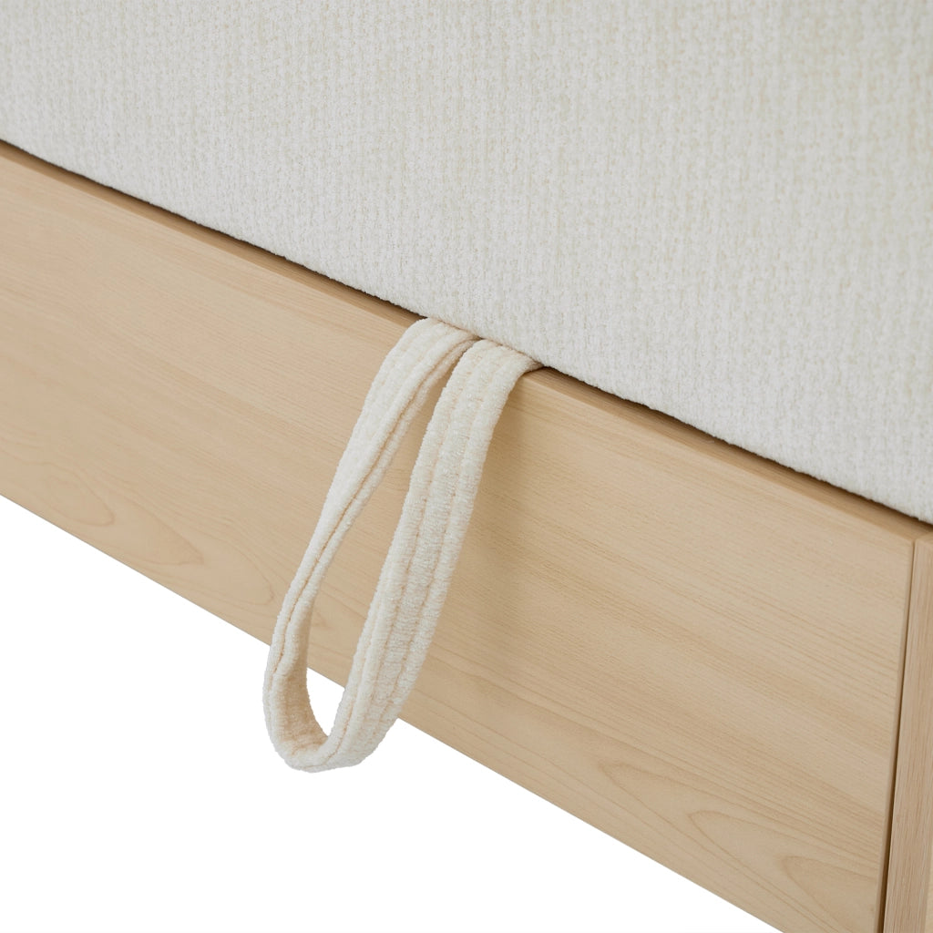 Divano letto con contenitore; schienale reclinabile; porta bevande e cuscini in chenille beige