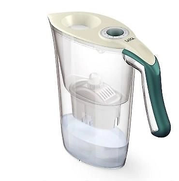 LAICA J9059A1 Carmen Tosca Caraffa Filtrante Capacita' Totale 2,3 L Capacita' Acqua Filtrata 1,2 L 4 Filtri Bi-Flux Inclusi Forma Compatta per Frigorifero colore Verde Scuro - Cream Dark