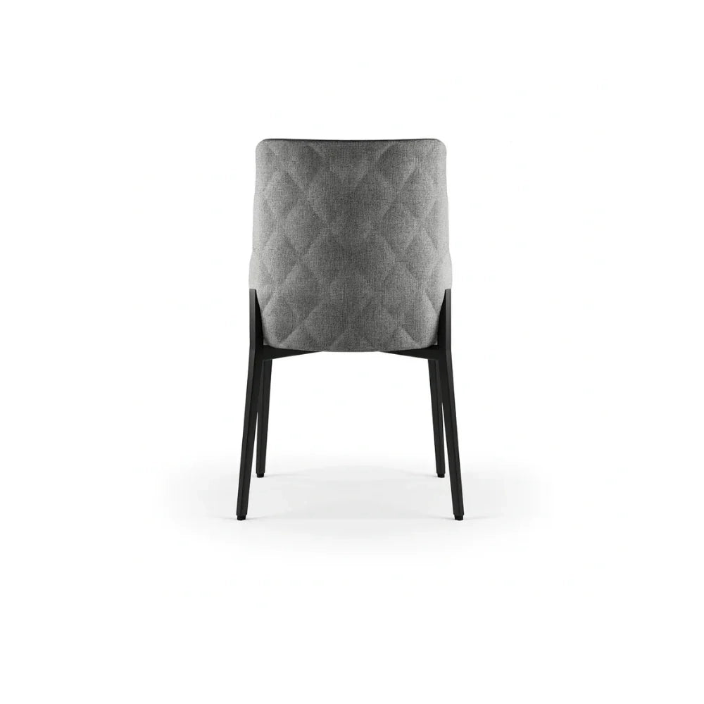 Set di 4 sedie da pranzo imbottite in tessuto grigio scuro Charm con struttura in metallo facili da pulire | Duzzle