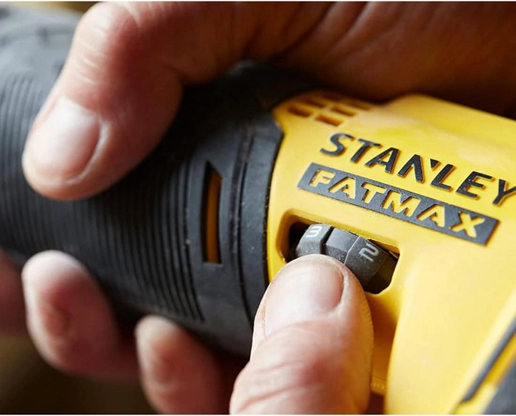 Utensile Multifunzione STANLEY FatMax SFMCE500M1T (1 Batteria 4,0 Ah + Caricabatteria + TSTAK VI)