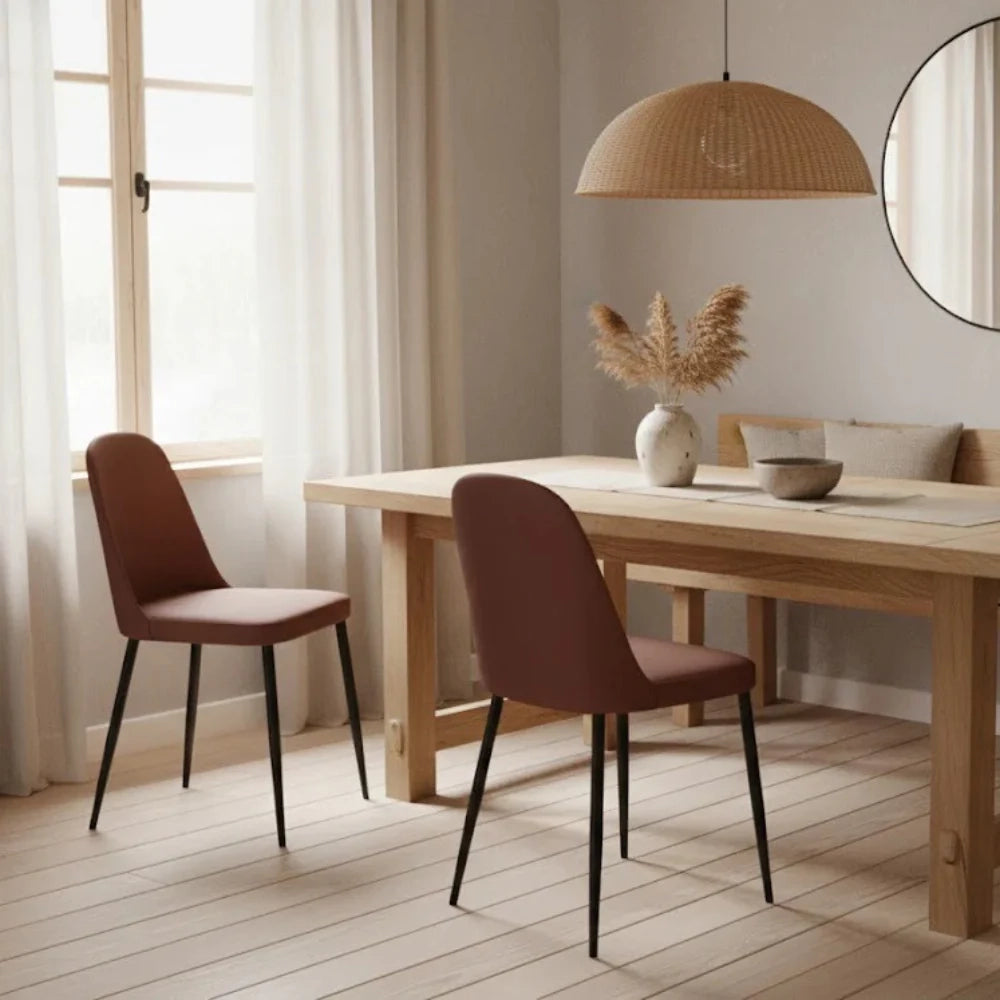 Set di 4 sedie da pranzo imbottite in tessuto soft touch effetto velluto bordeaux Gaelia con struttura in metallo facili da pulire | Duzzle