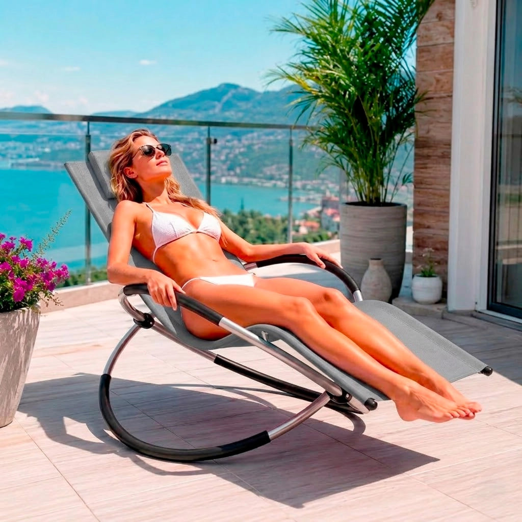 Dondolo Reclinabile Da Giardino Con Poggiatesta Removibile In Textilene Traspirante Telaio Metallo Relax Outdoor 73 x 150 x 93 Cm Grigio