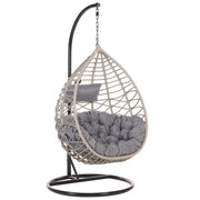Sedia sospesa poltrona pensile in rattan grigio con struttura in metallo a forma di cestino per interni ed esterni Boho