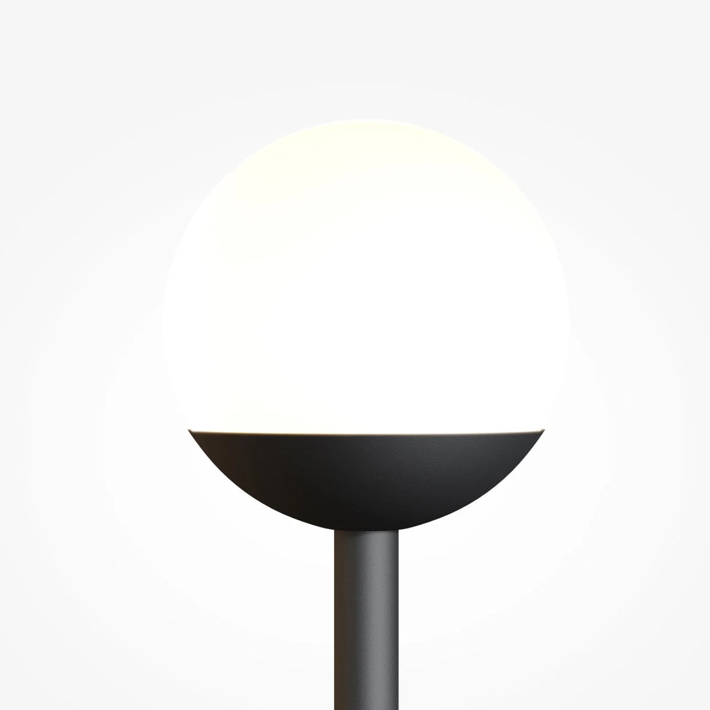 Maytoni Applique moderna Touch 1 luce LED integrato nero metallo vetro opaco bianco