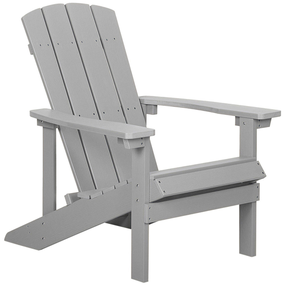 Sedia da giardino in legno di plastica grigio chiaro con poggiapiedi resistente agli agenti atmosferici in stile moderno