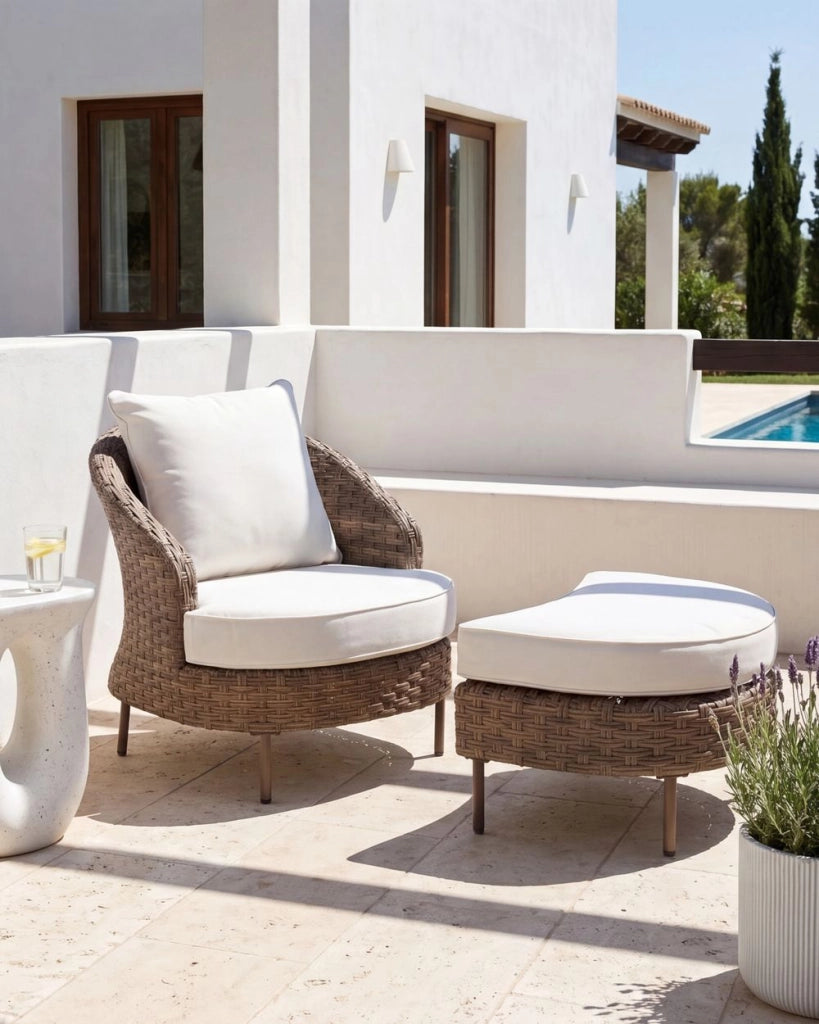 Poltrona da giardino in rattan in vimini marrone con poggiapiedi esterno giardino stile boho