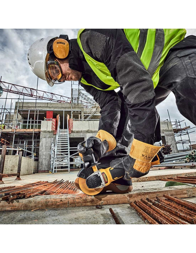 DeWALT Kit DCK2080P2T (DCG405 + DCD796 + 2 x 5,0 Ah + DCB115  + TSTAK VI)