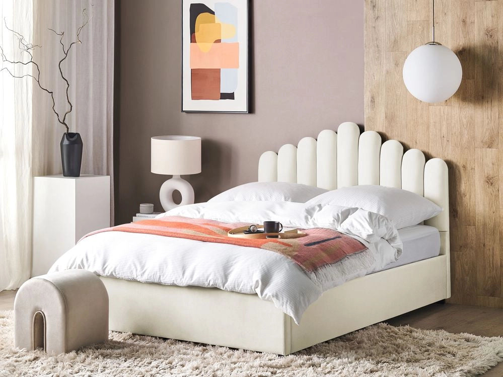 Letto contenitore matrimoniale rete a doghe velluto bianco sporco 160 x 200 testiera a conchiglia
