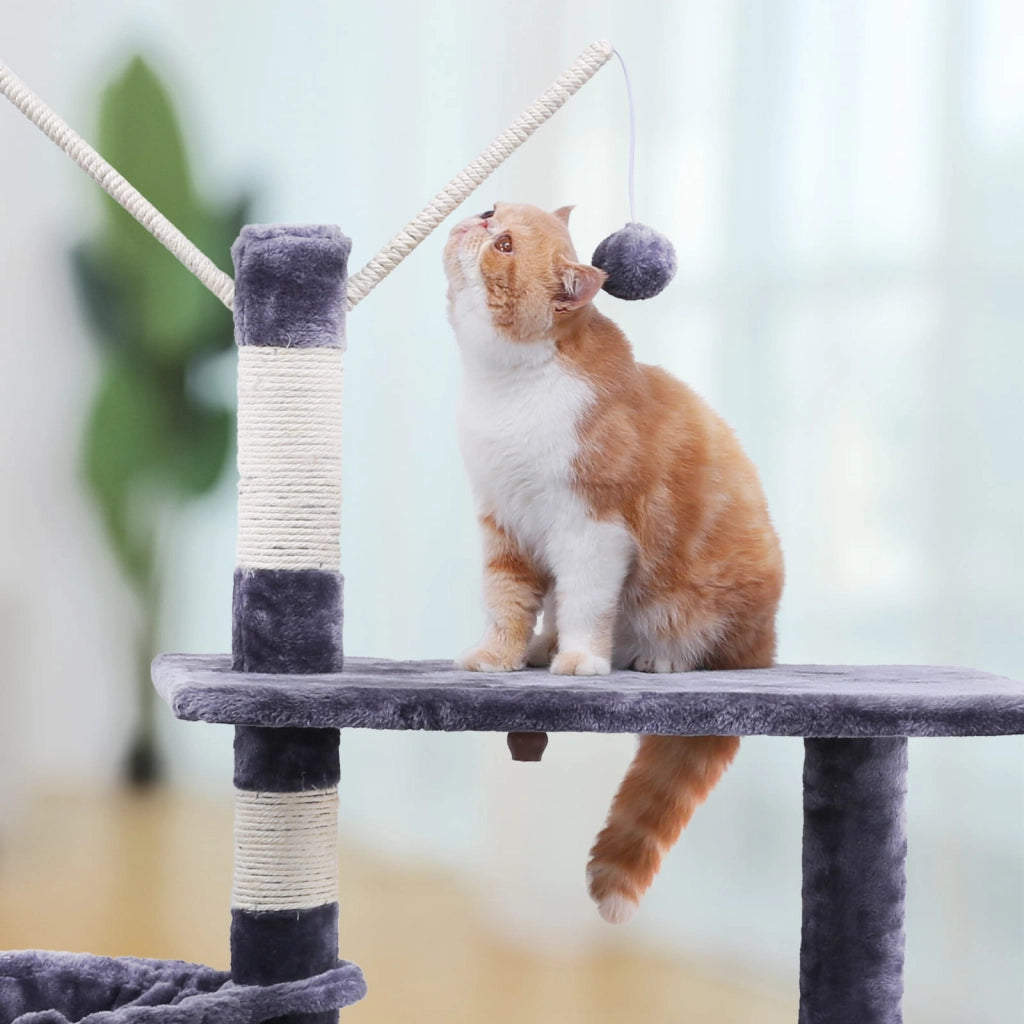 Tiragraffi Valora Albero per gatti in velluto e corda di sisal per interni di casa