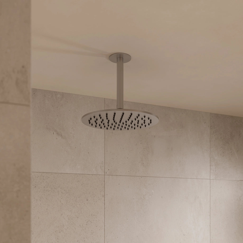SINED Kit Braccio e Soffione Doccia Doccia a Soffitto Inox Satinato Soffione Da 30cm In Acciaio 316L Installazione Interna ed Esterna Design Resistente alla Corrosione Modello LEVANTE
