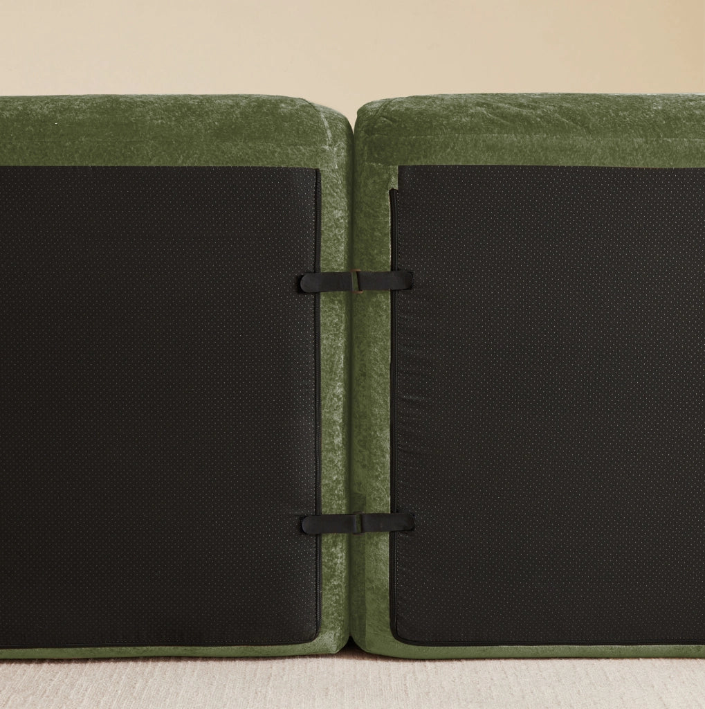Divano modulare senza braccioli in chenille verde; 358x171x76 cm; con schiuma 32D