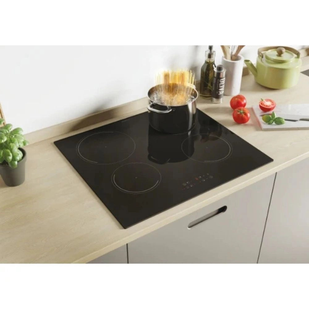 Piano cottura induzione 4 zone Candy CI642CE1 colore nero
