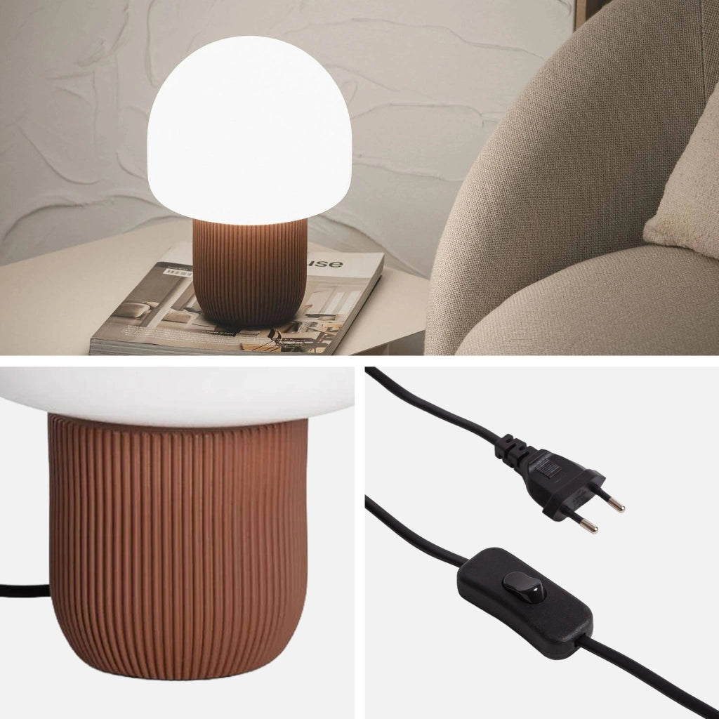 Lampada da tavolo da interno in resina e pvc, ø18cm, marrone