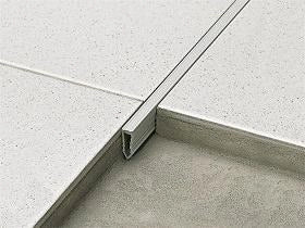 GIUNTO SEMPLICE PER PAVIMENTI 5,5x50 mm - barra 2 mt - 100 metrilineari