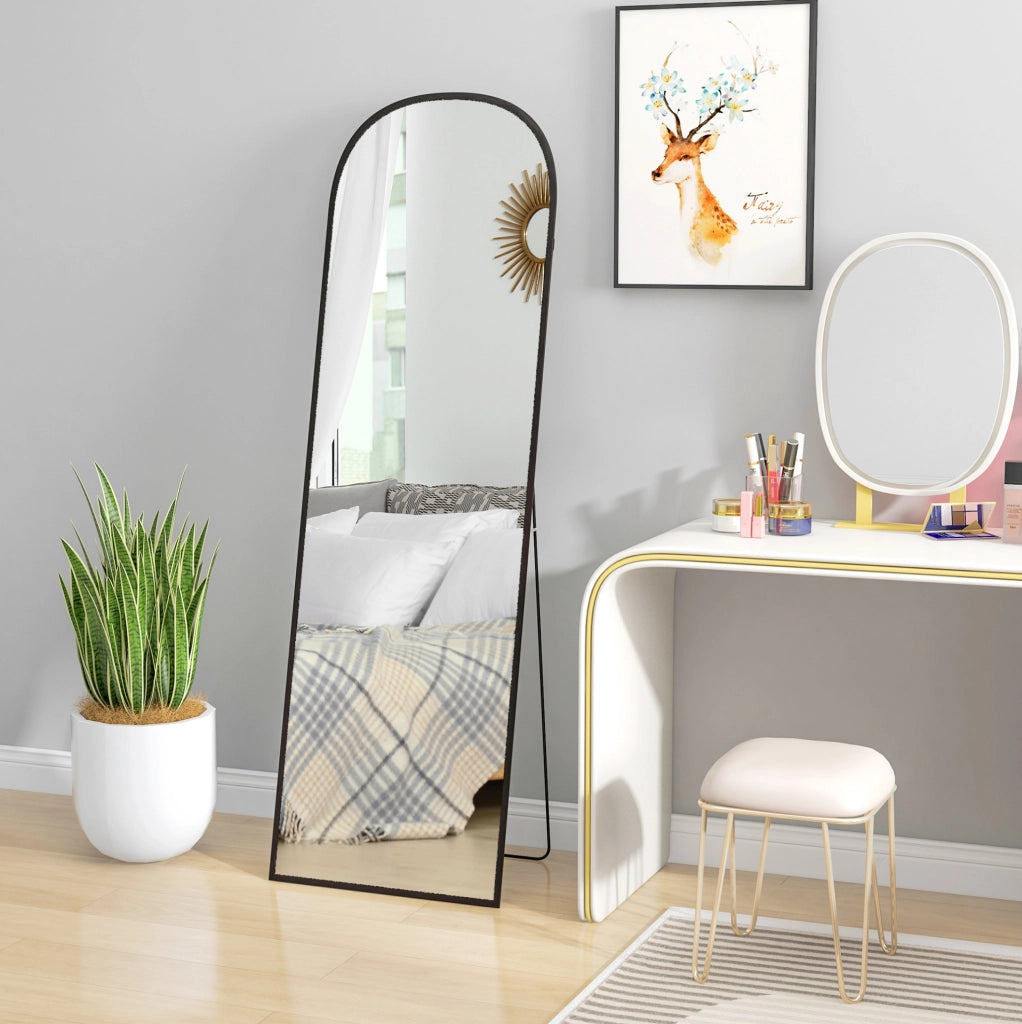 Specchio a figura intera ULEVR 50x161,5 cm nero, con cornice in alluminio e supporto pieghevole
