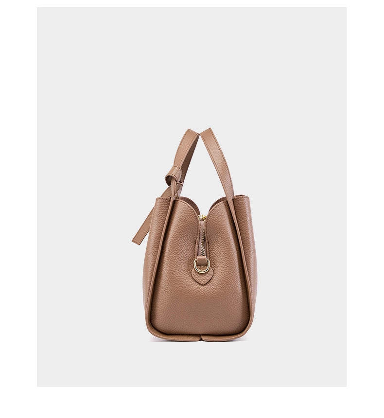 Borsa a tracolla da donna in vera pelle, grande capacit¨¤, colore marrone.
