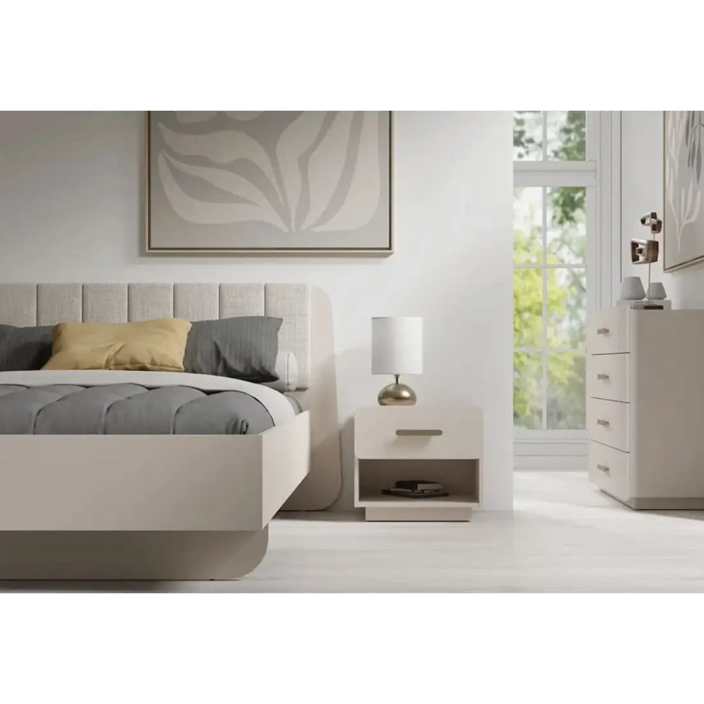 Letto AMALIE 160x200 cm – Testiera in tessuto beige – Rete inclusa