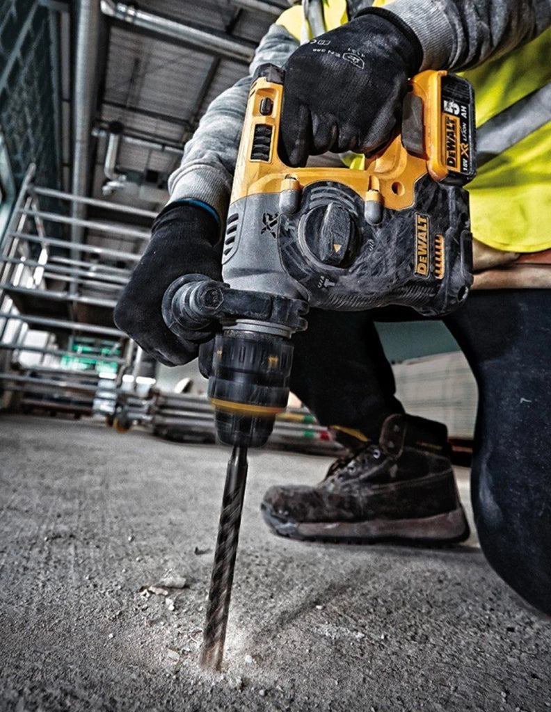 DeWALT Kit DWK800T (DCD796 + DCH273 + DCG405 + DCF887 + DCF894 + DCS331 + DCS391 + DCL050 + 3 x 5,0 Ah + DCB115 + 4 x TSTAK VI)