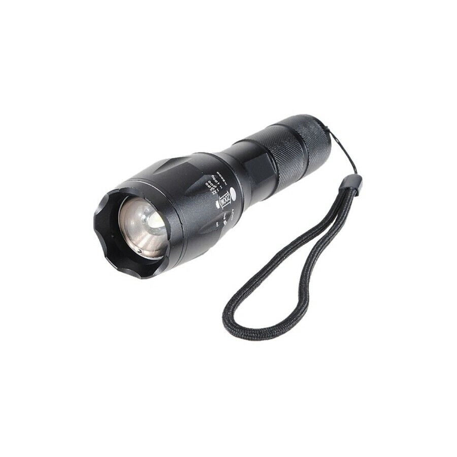 TORCIA TATTICA MILITARE LED 80000W BICI ZOOM LUCE RICARICABILE IMPERMEABILE