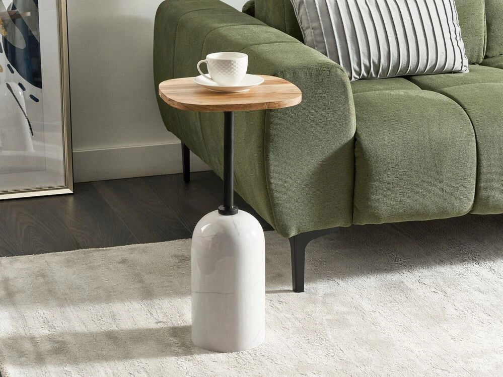 Tavolino moderno rotondo a forma geometrica piano in legno di acacia chiaro base in metallo effetto marmo bianco soggiorno elegante