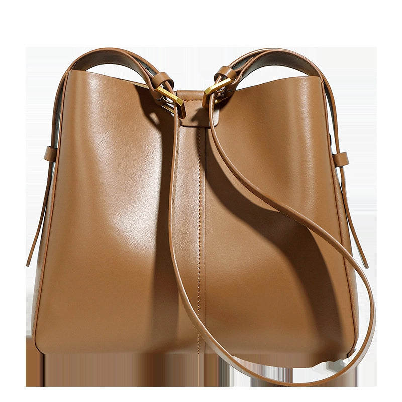 Borsa a tracolla da donna in vera pelle, classica, con manico superiore, alla moda, marrone.