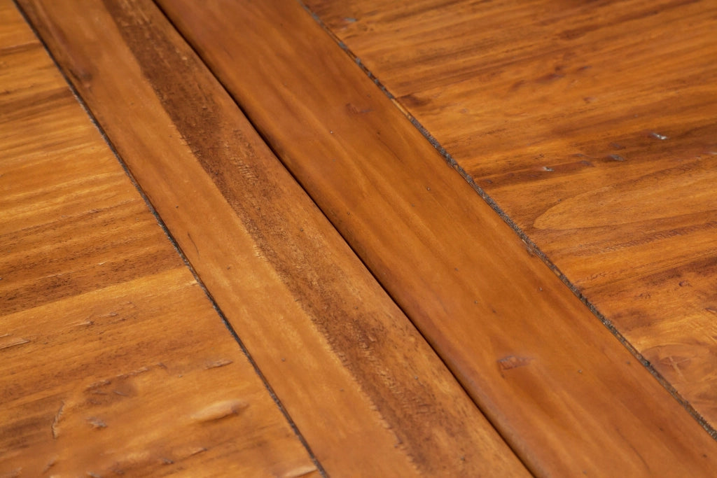 Biscottini Tavolo Country allungabile in legno massello di tiglio finitura noce L120xPR80xH80 cm. Made in Italy