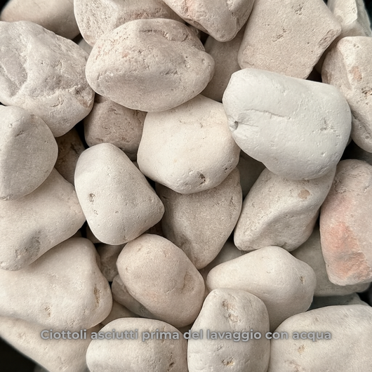 Ciottolo in marmo rosa corallo per decorazioni esterne *** misura 25/40, formato 5 kg, confezione 1