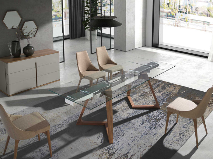 Sedia in tessuto marrone