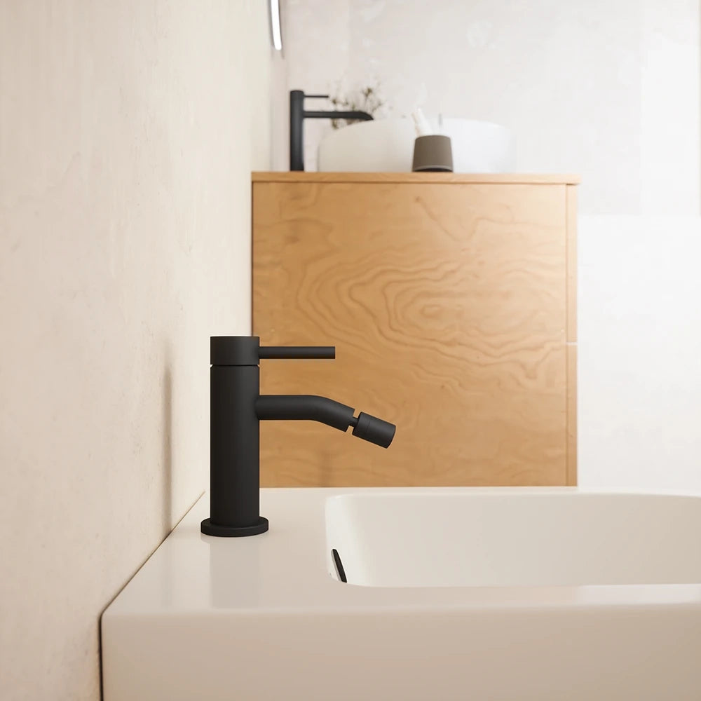 Set miscelatori: lavabo bidet senza scarico ed esterno doccia nero opaco | Bette