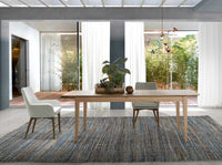 Sedia in tessuto beige