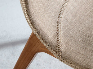 Sedia in tessuto beige