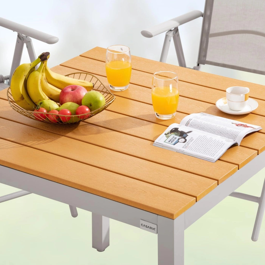 Tavolo e Sedie da Giardino Alluminio 4 Seggiole Pieghevoli 1 Tavolo WPC 80x80 Color Legno