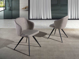 Sedia in tessuto grigio