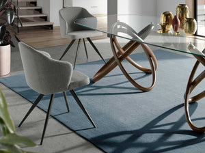 Sedia in tessuto grigio