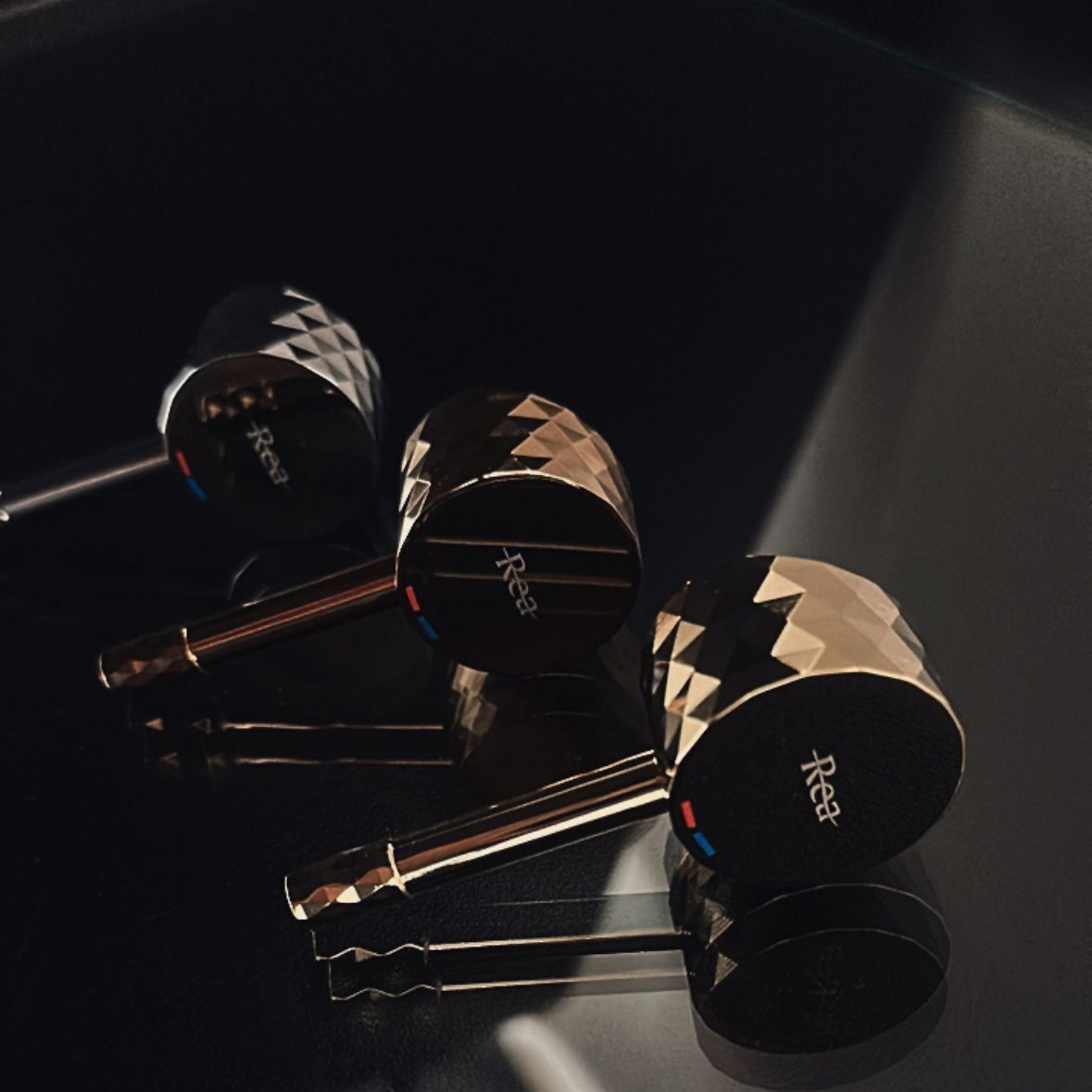 Rubinetto Da Incasso Rea Lungo Diamond Copper + Box