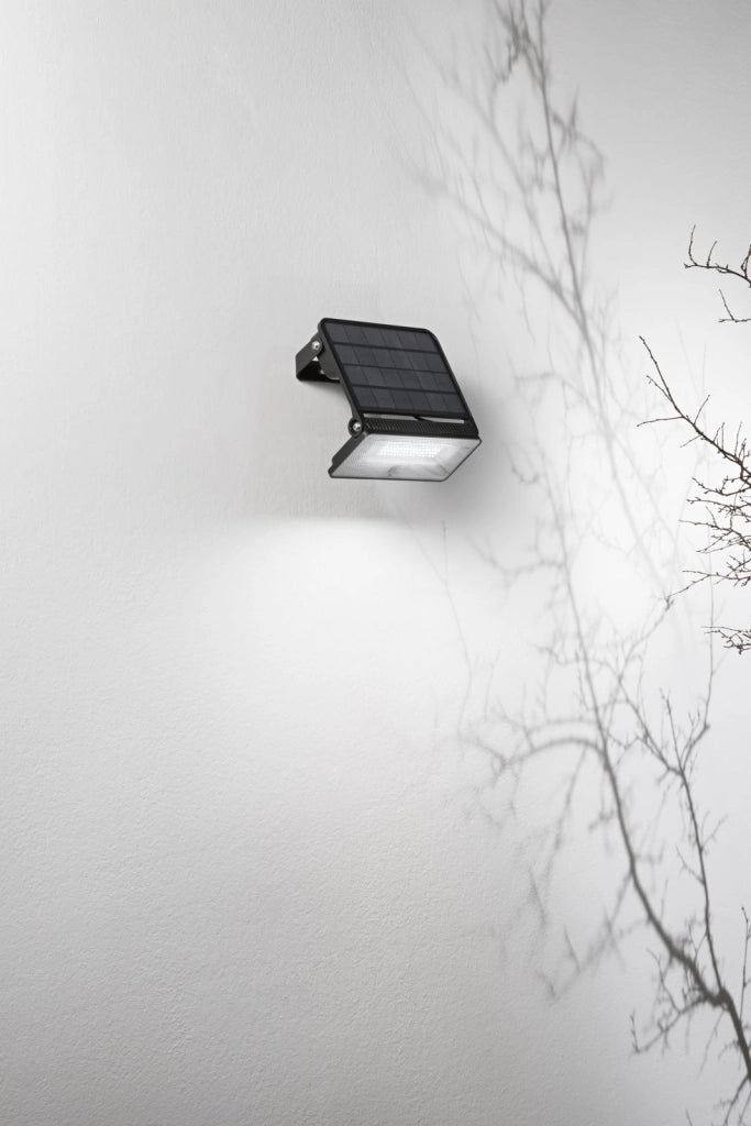 PROIETTORE LED NASA 1600LM 4000K 12W CON PANNELLO SOLARE E SENSORE IP54