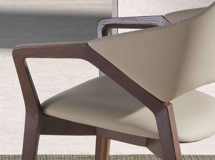 Sedia in ecopelle visone