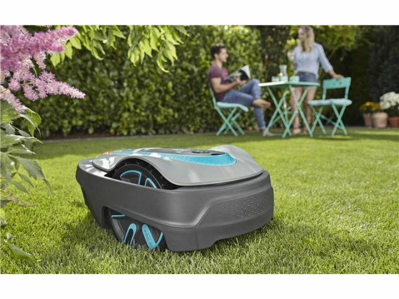 Robot tagliaerba Gardena Sileno Minimo 250 per prati da 250mq con Bluetooth