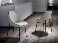 Sedia in tessuto grigio