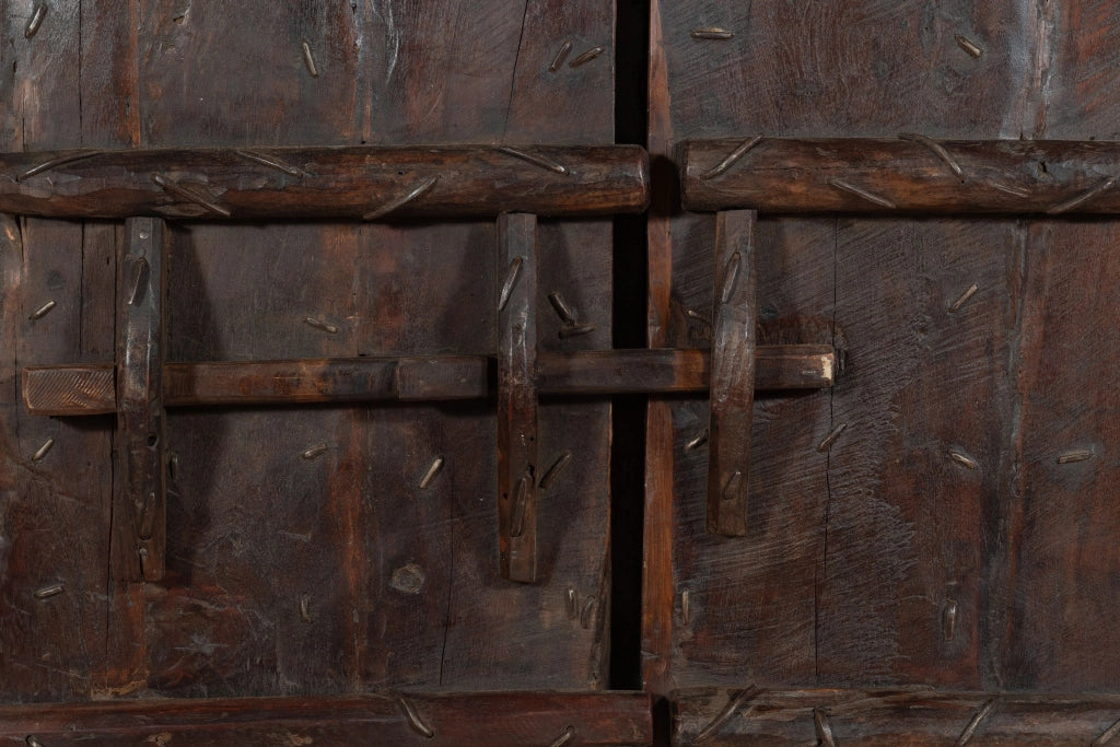 Biscottini Porta portone in legno massello e ferro da interno o da esterno vecchia e antica medievale scorrevole