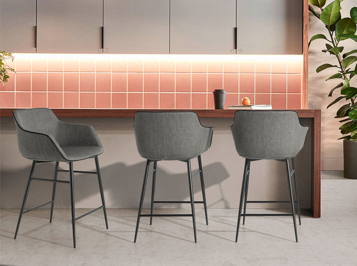 Sgabello in tessuto grigio