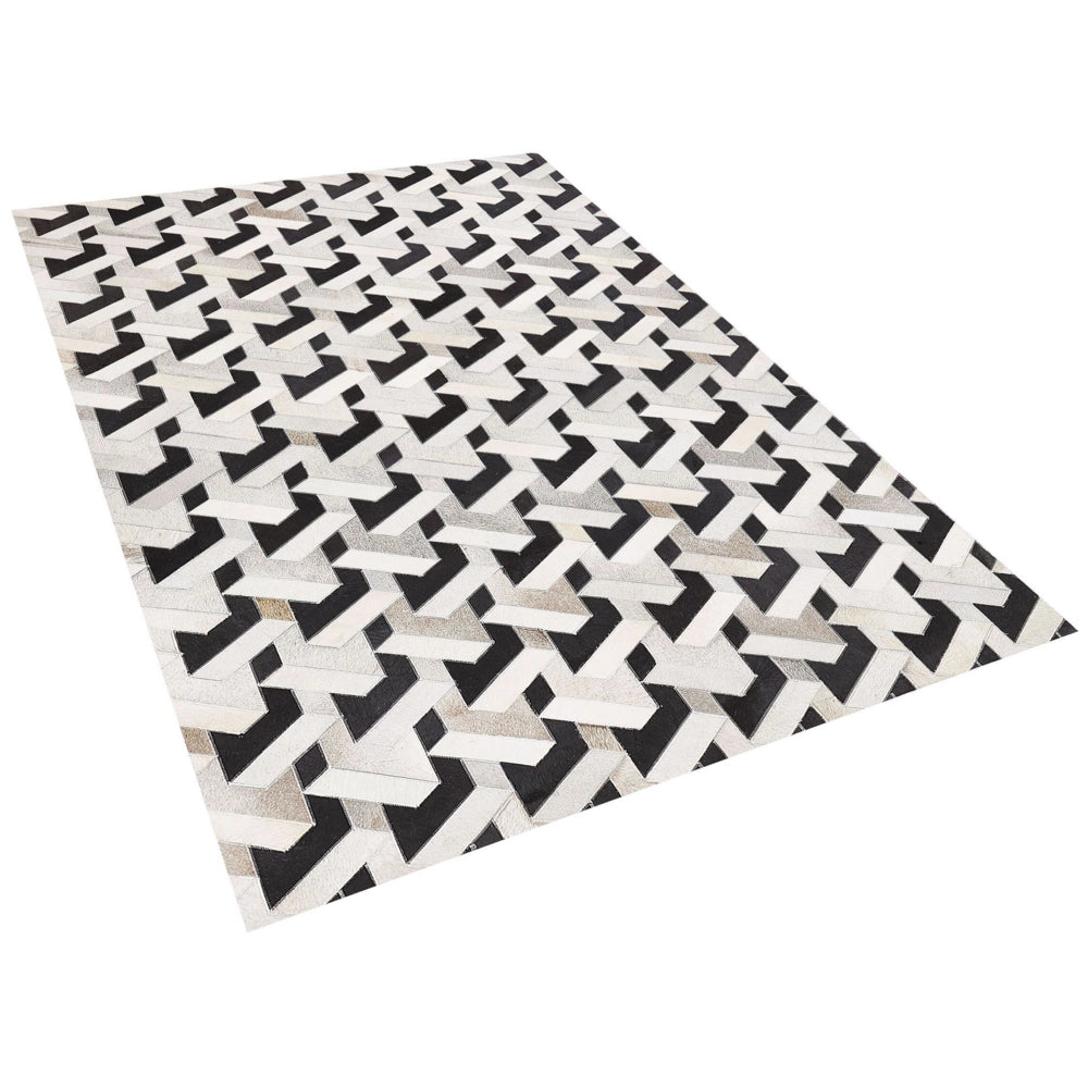 Tappeto tappetino Pelle Bovina Nera e Bianca 160 x 230 cm Motivo Geometrico Patchwork