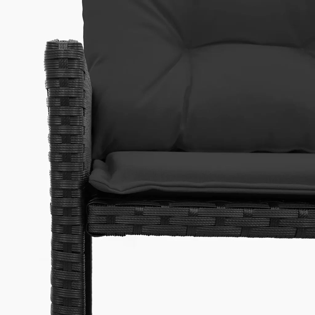 Divano da Giardino con Tavolo e Cuscini a L Nero in Polyrattan 365572